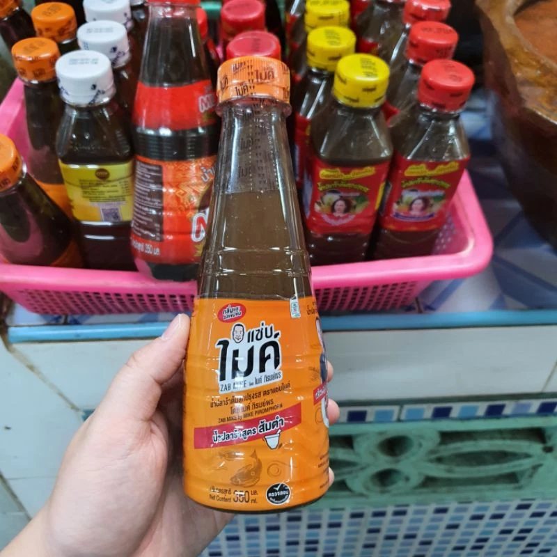 น้ำปลาร้าต้มสุกปรุงรส ตราแซ่บไมค์ โดย ไมค์ ภิรมย์พร (น้ำปลาร้า สูตร ส้มตำ)